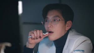 Doctor X: Mafia in White 1x4